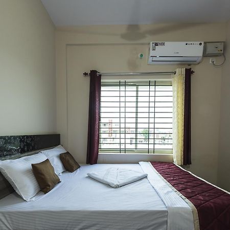 Oyo 9544 Hotel Crown Residency Mysore Ngoại thất bức ảnh