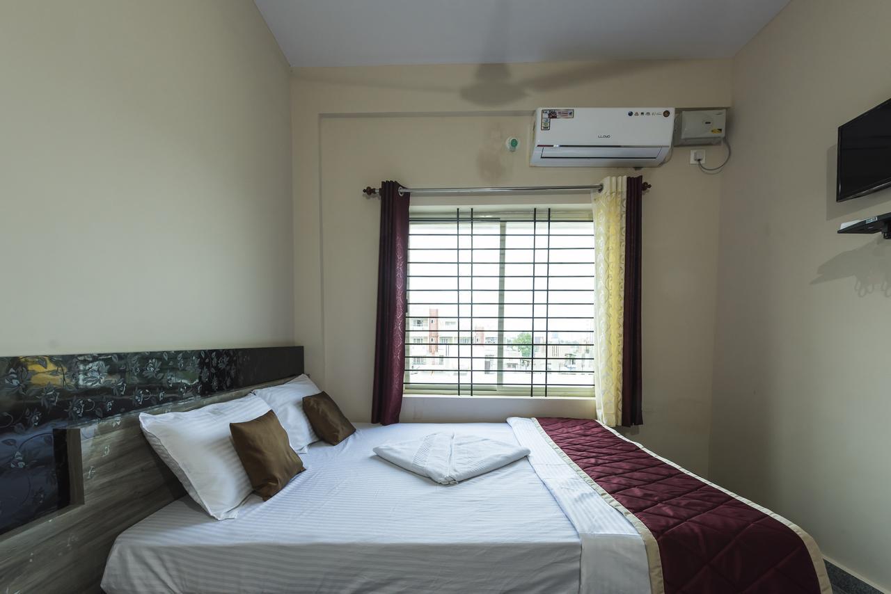 Oyo 9544 Hotel Crown Residency Mysore Ngoại thất bức ảnh